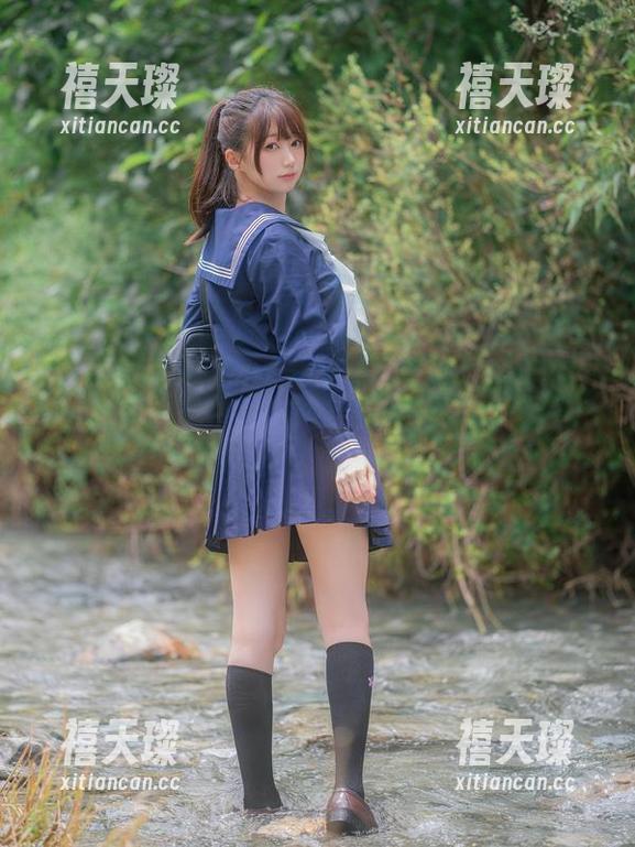魔物喵nigisa 魔物喵nigisa圣诞写真:当美图变成节日的最佳伴侣,你还敢错过吗?